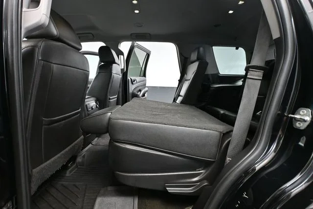 Used 2018 Black Chevrolet LT image 40