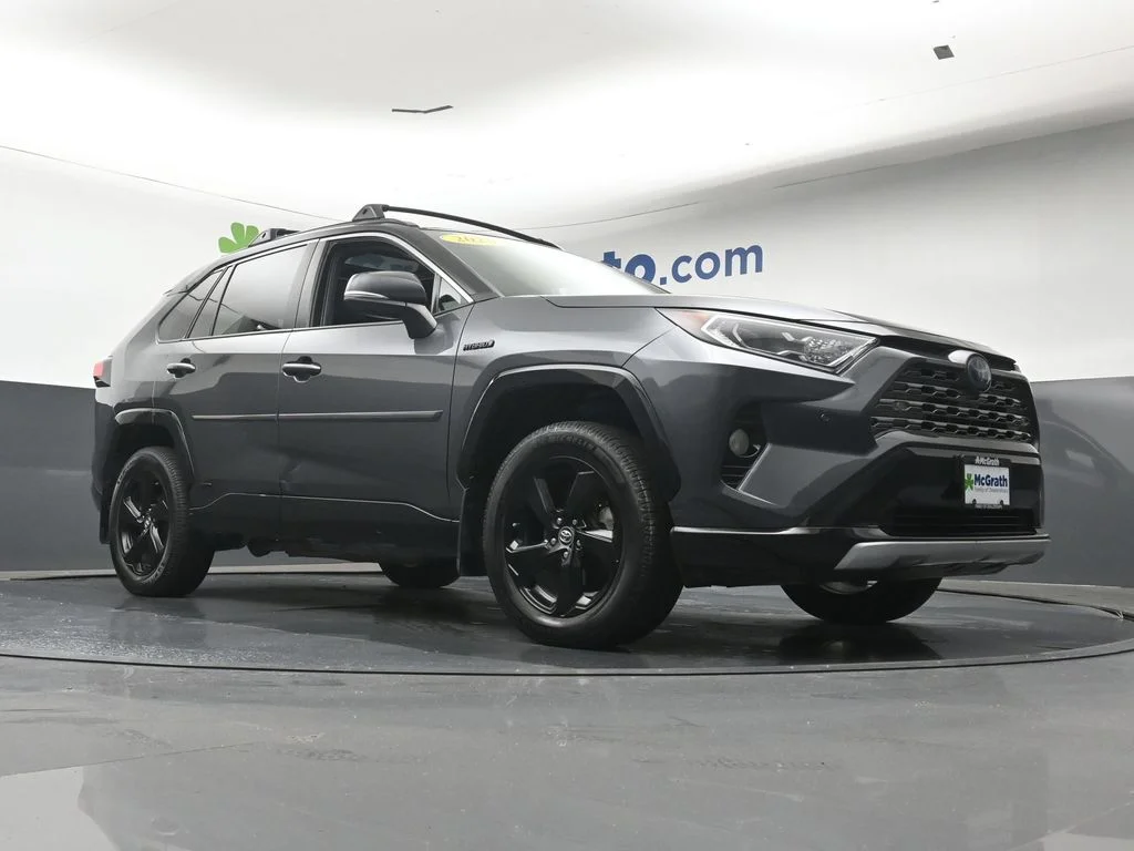 Used 2020 Gray Toyota XSE image 28