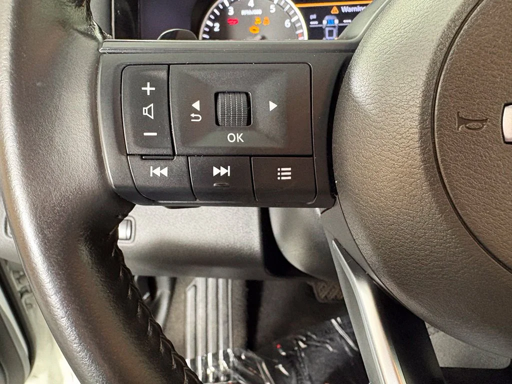 Used 2024 White Nissan SV image 24