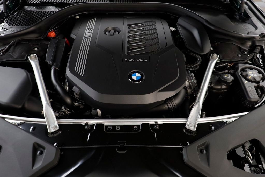2026 BMW 8 Series 840i - Photo 22
