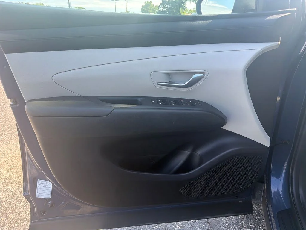 Used 2025 Blue Hyundai SEL image 11