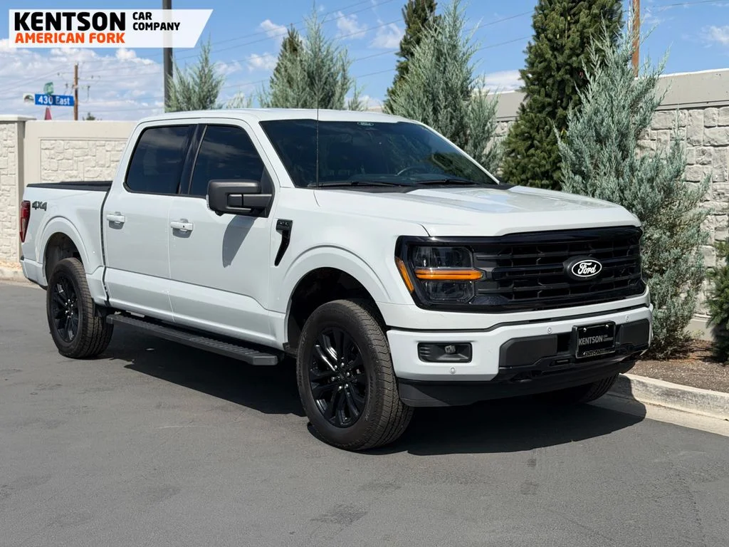 Used 2024 White Ford XLT image 10