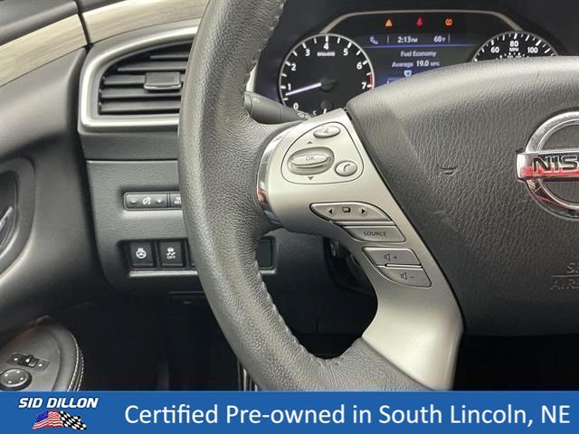 Used 2017 Gun Metallic Nissan Platinum image 9