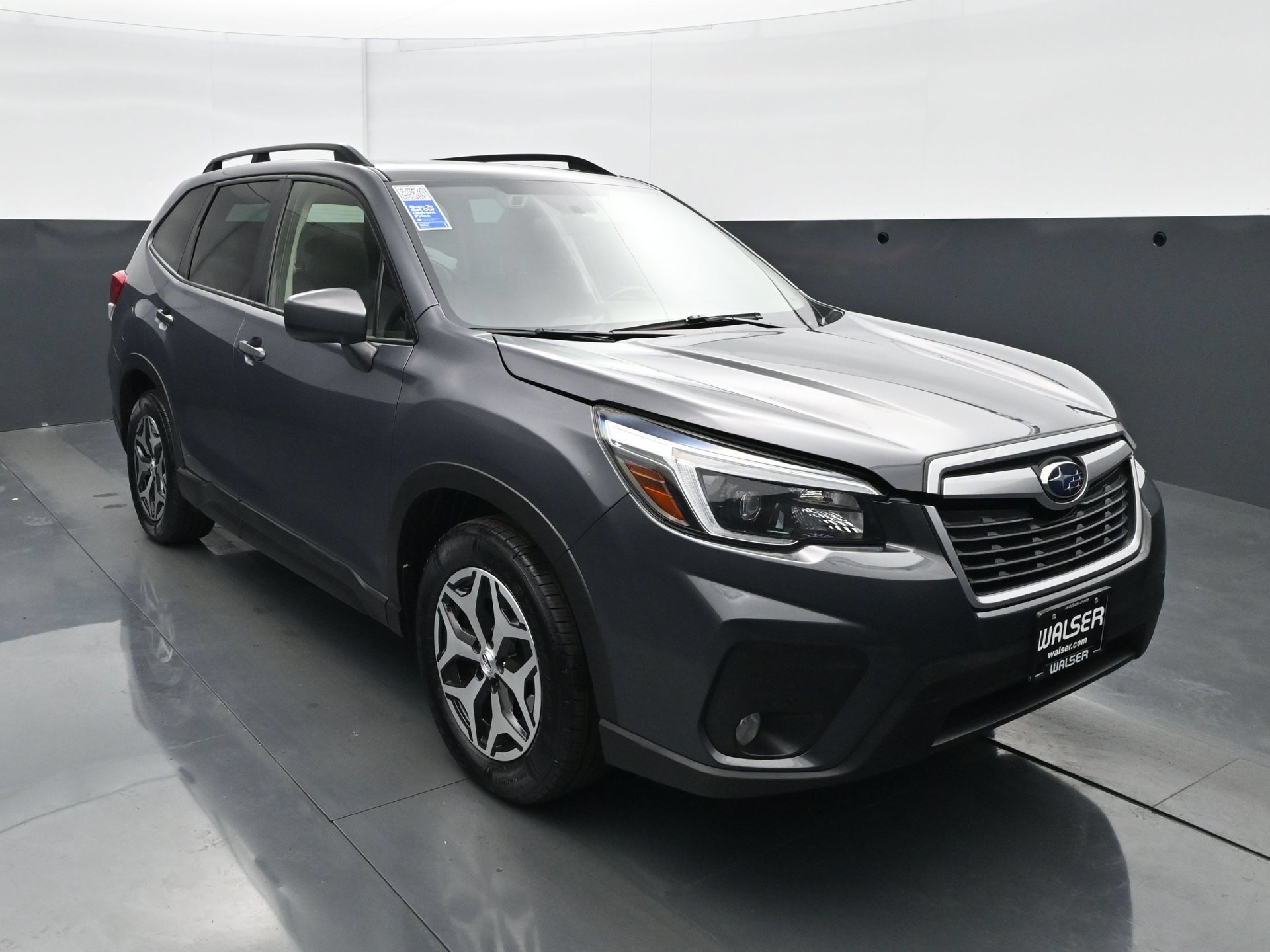 Used 2021 Magnetite Gray Metallic Subaru Premium image 11
