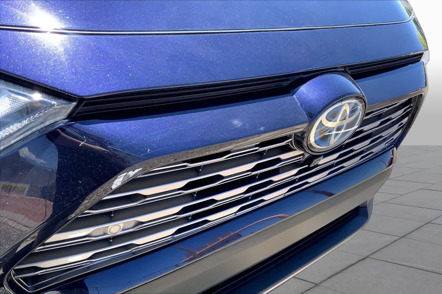 Used 2023 Blueprint Toyota Hybrid Limited image 27