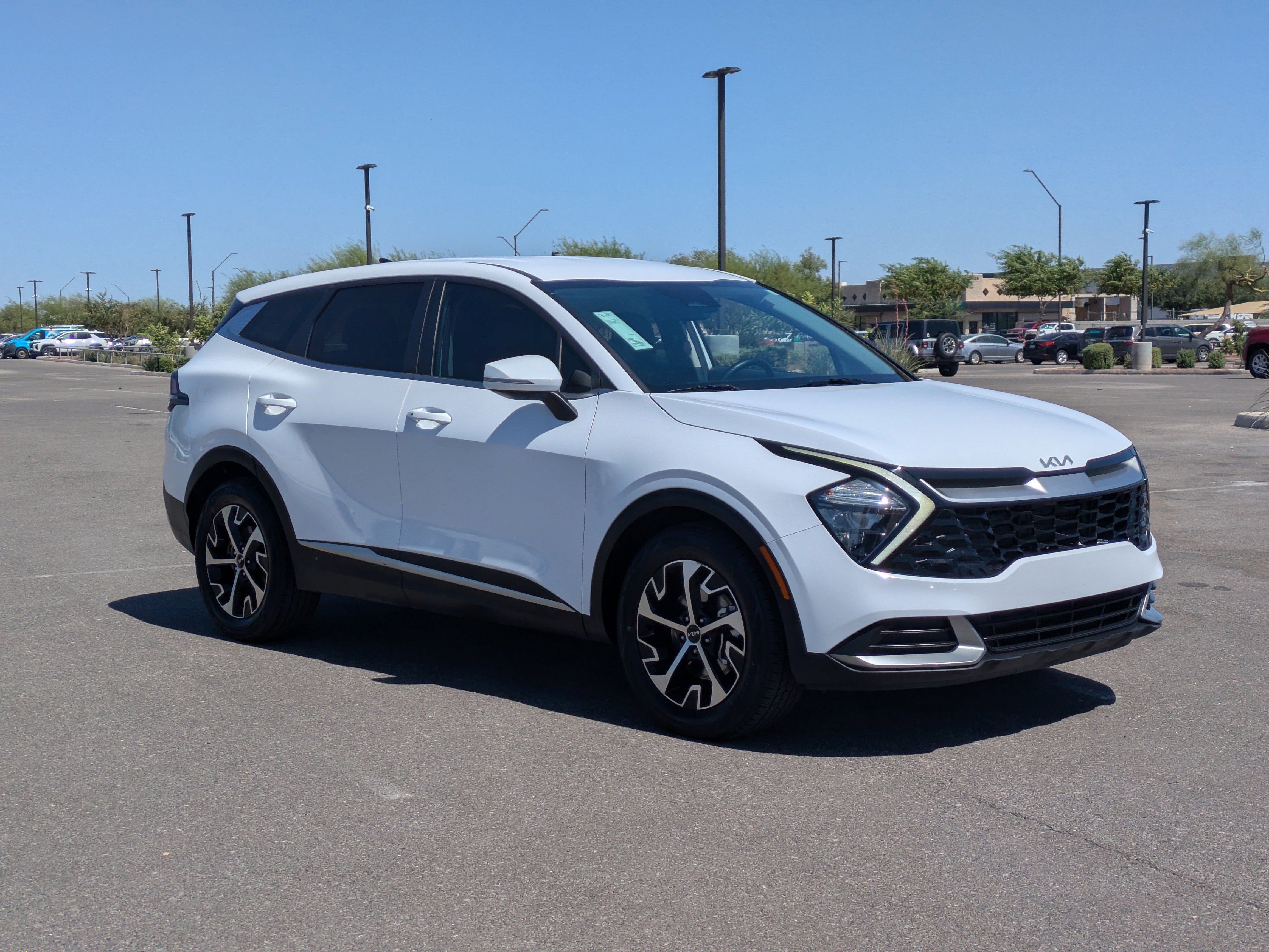Used 2023 Glacial White Pearl Kia EX image 7