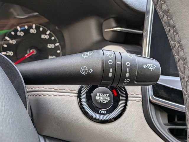 Used 2025 White Jeep Limited image 28