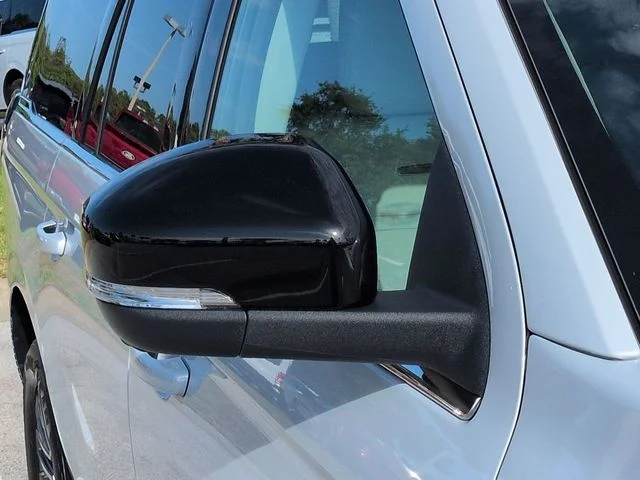 New 2026 Space Silver Metallic Ford MAX Platinum® image 12