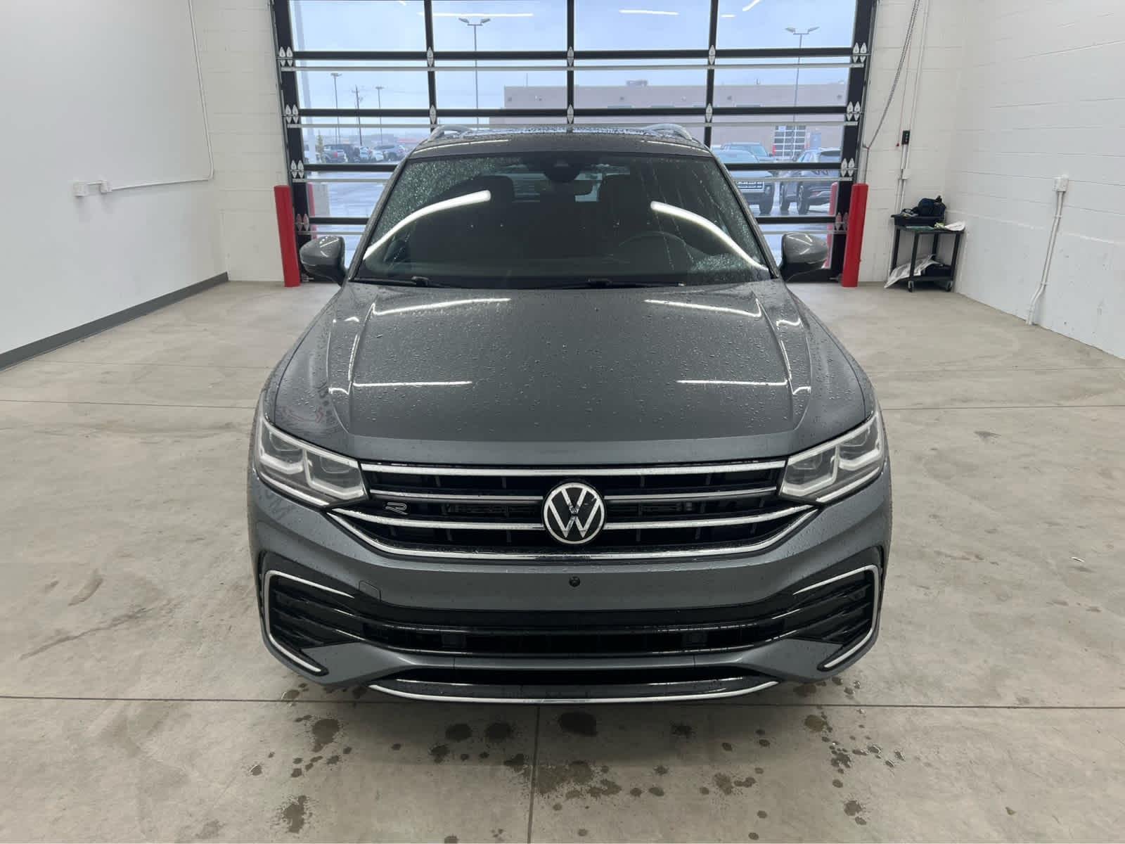 2022 Volkswagen Tiguan SEL R-LINE - Photo 6