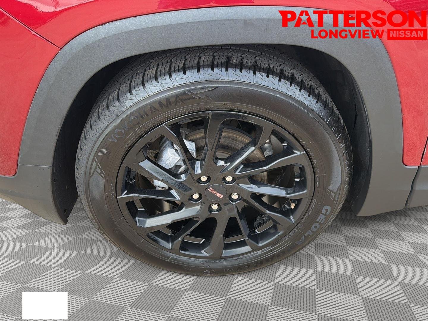 Used 2023 Volcanic Red Tintcoat GMC SLE image 22