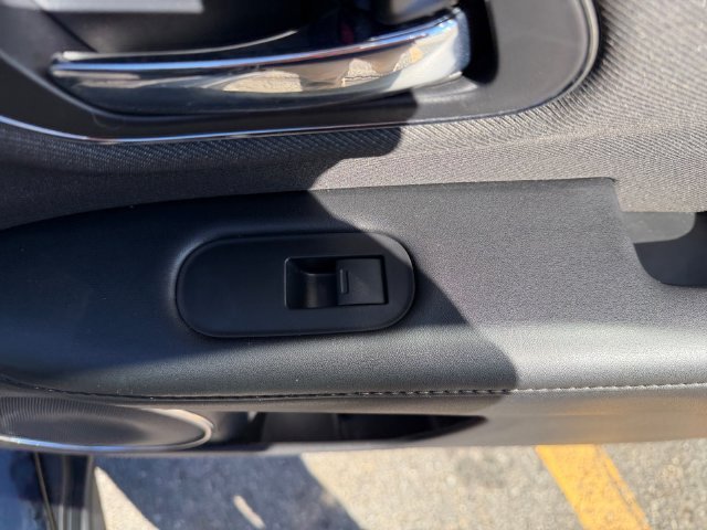 Used 2020 Black Honda EX image 9