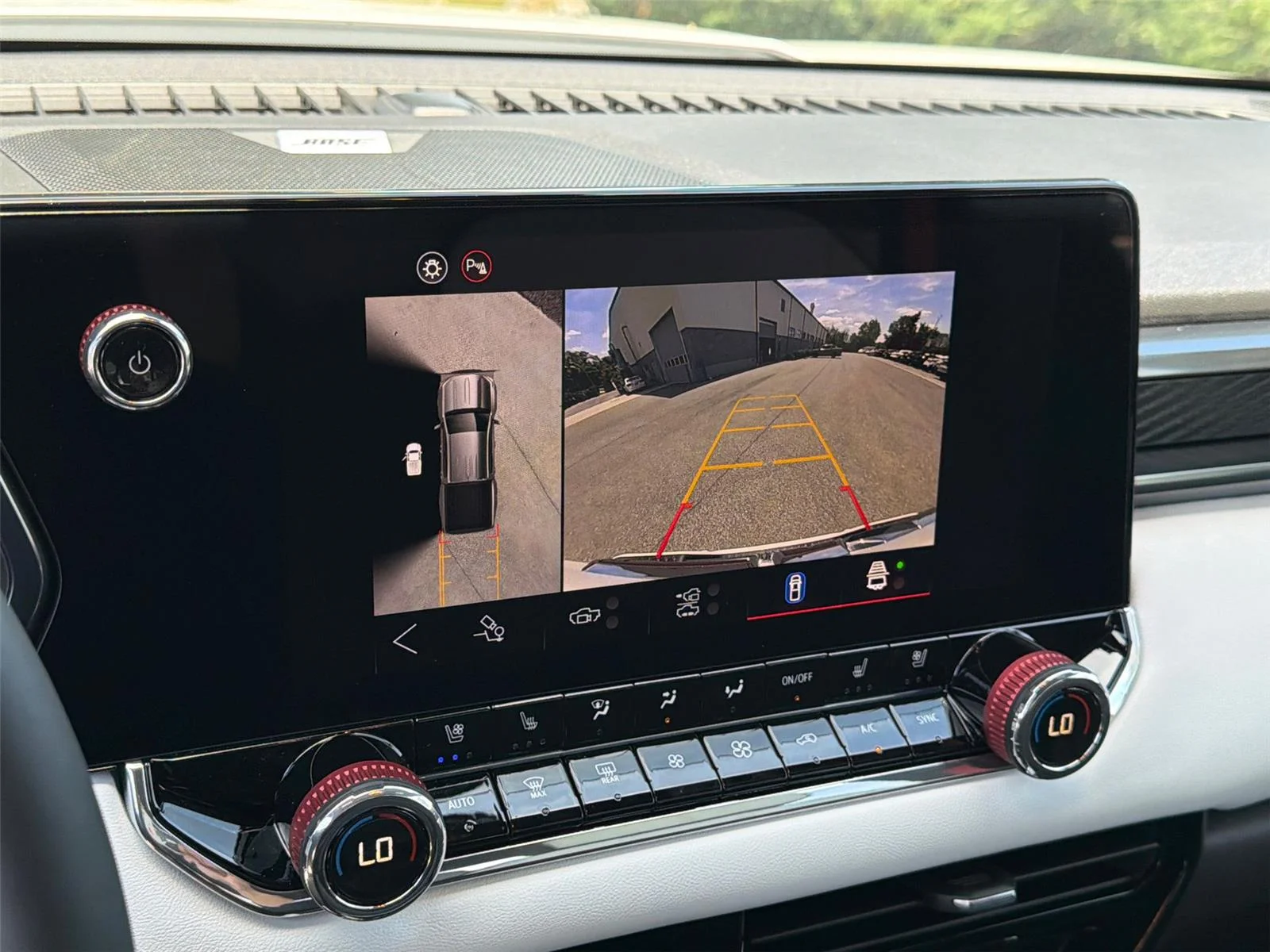2026 GMC Canyon AT4X - Photo 20