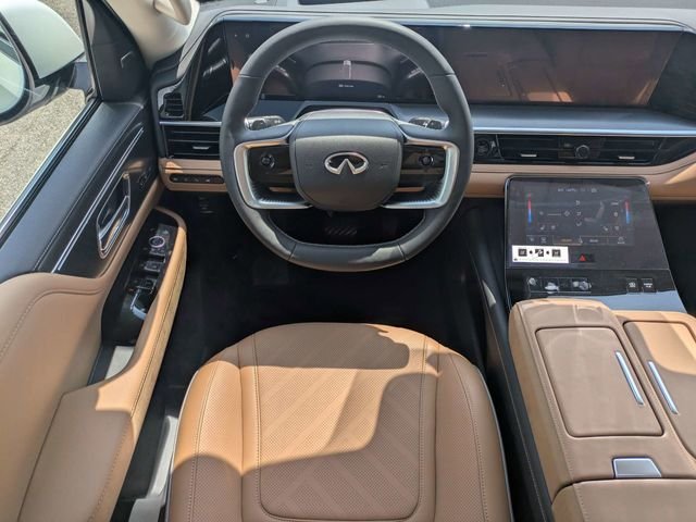 New 2026 RADIANT WHITE INFINITI Luxe 2WD image 17