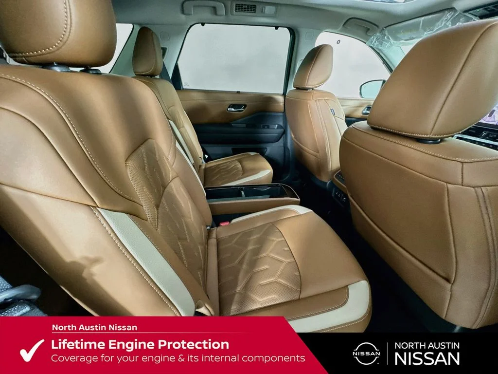 New 2026 Gray Nissan Platinum image 37