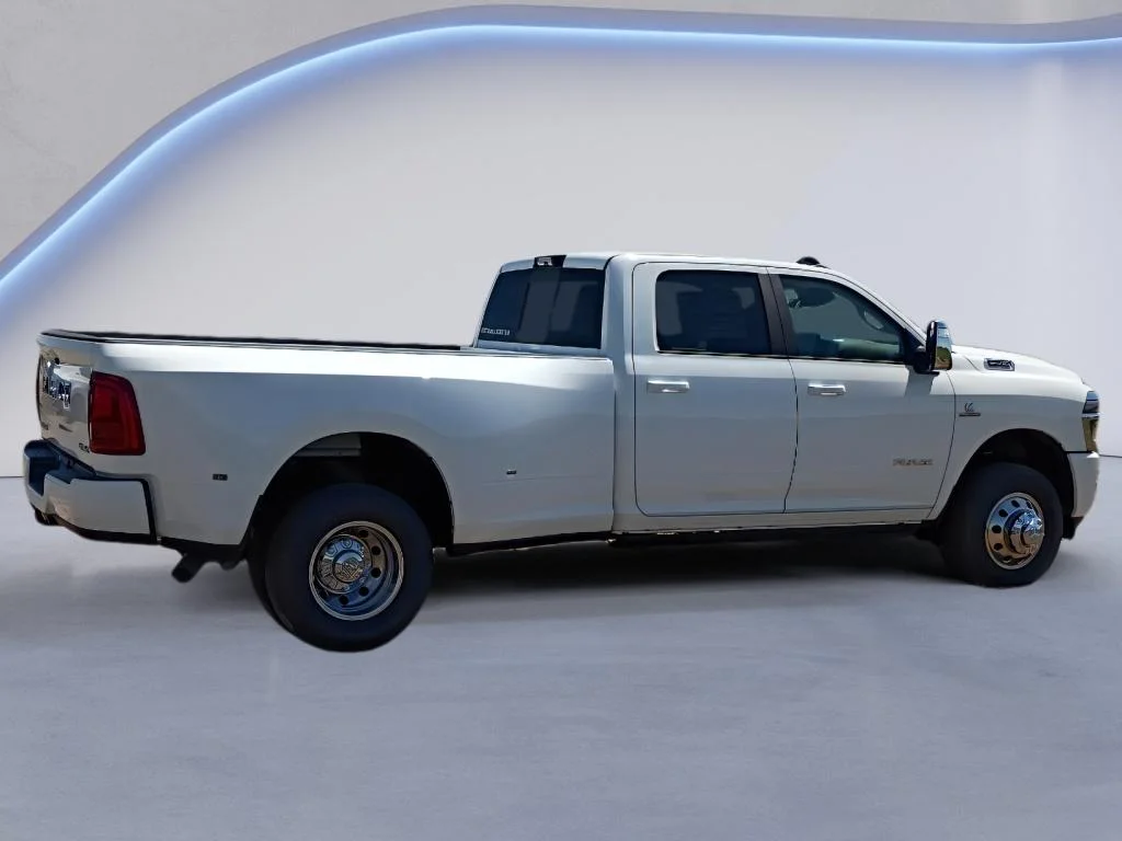 New 2026 Bright White Clear-Coat Exterior Paint RAM Laramie image 6