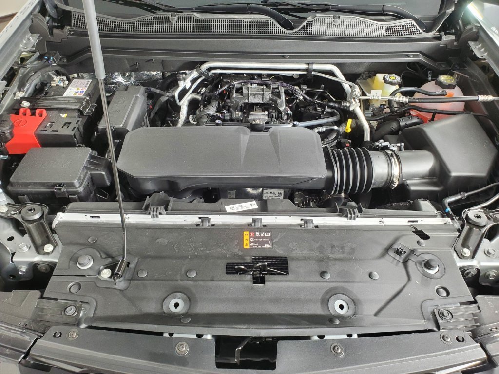 2026 Chevrolet Colorado Z71 - Photo 9