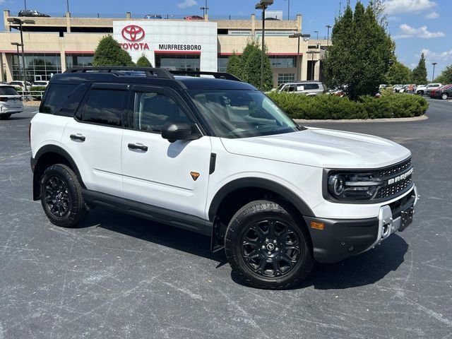 Used 2025 White Ford Badlands image 2