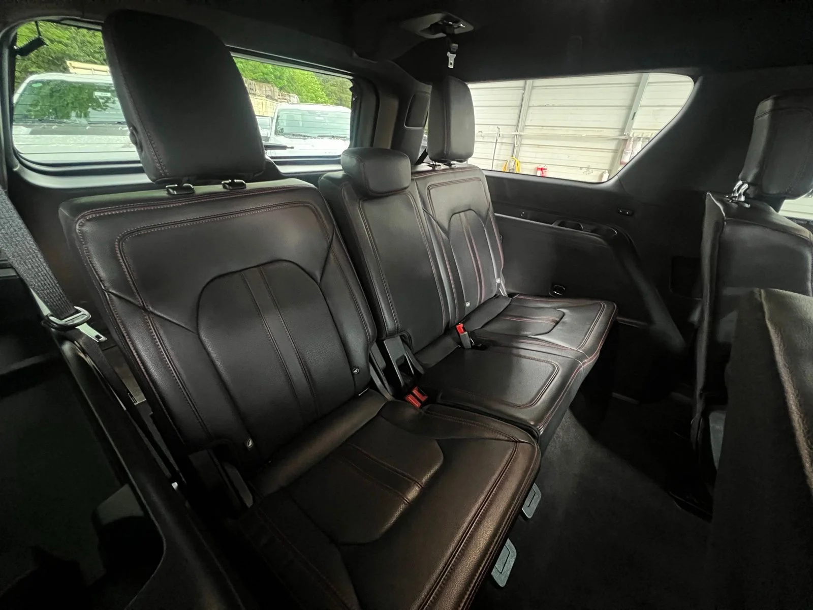 Used 2023 Gray Ford Limited image 18