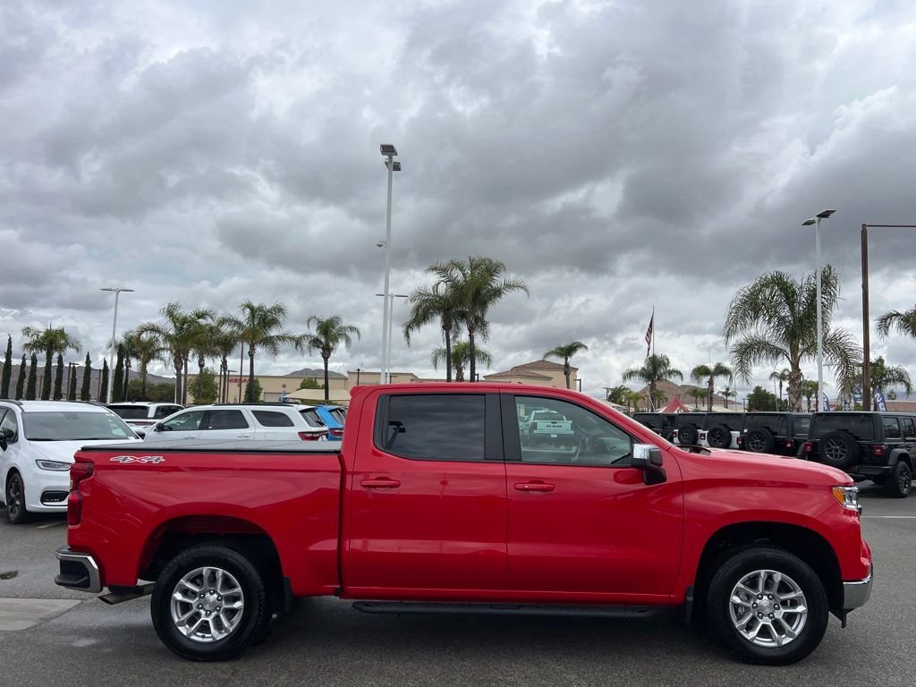 Used 2025 Red Chevrolet LT image 8