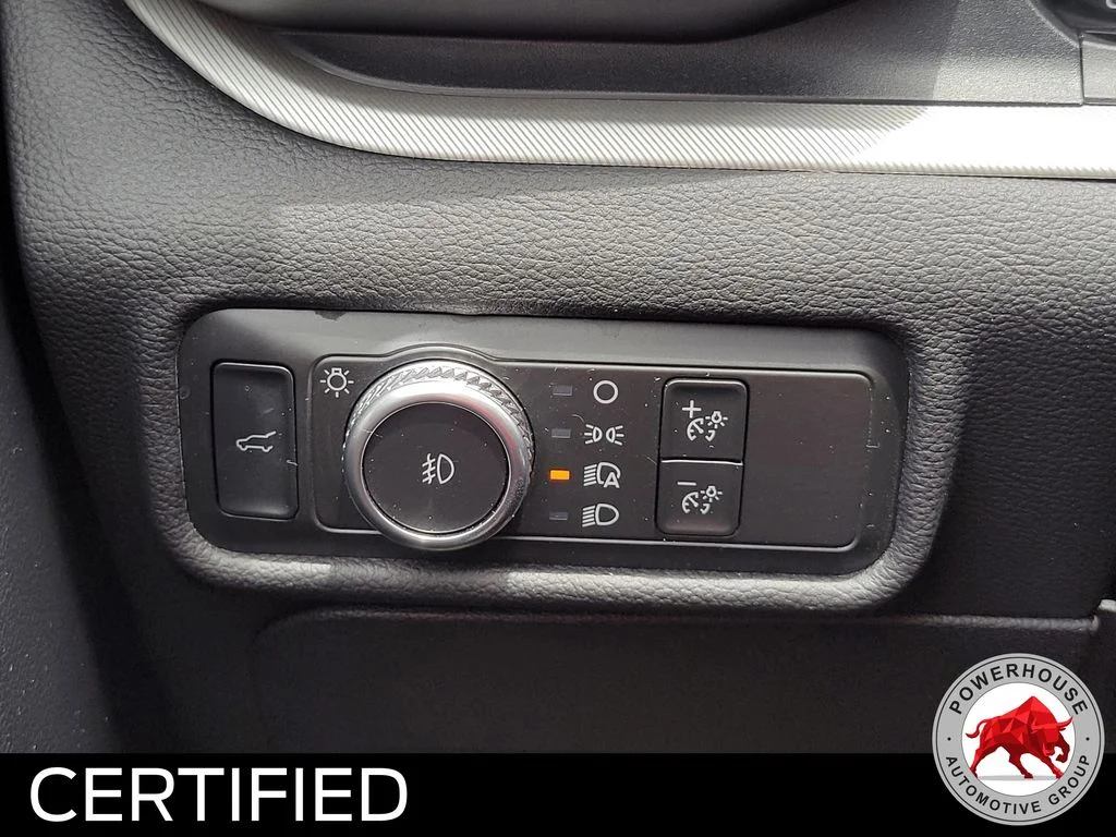Used 2021 Gray Ford XLT image 31