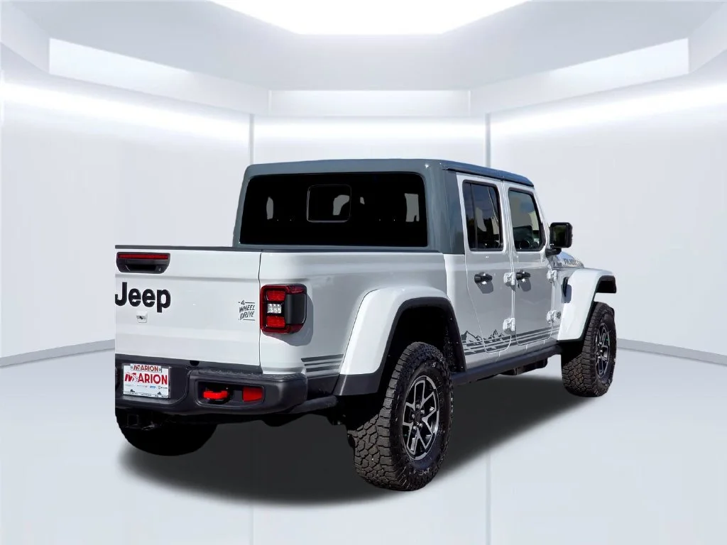New 2026 White Jeep Rubicon image 41