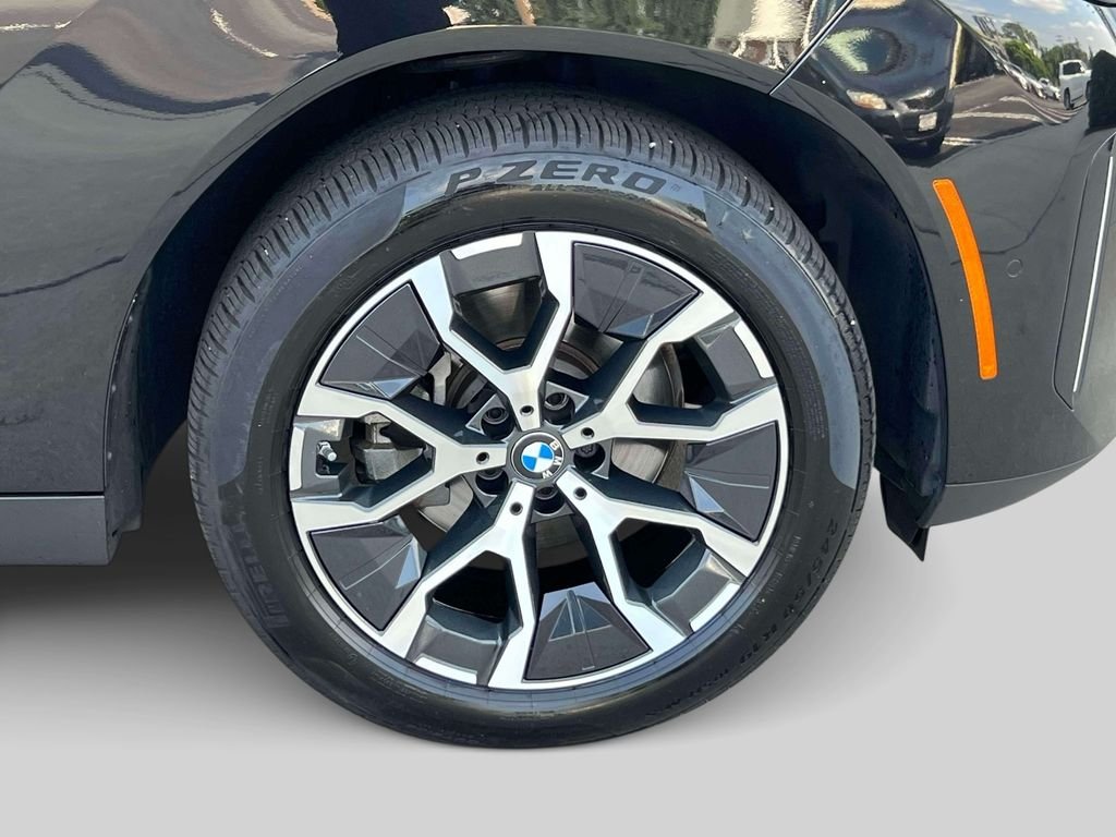 Certified Used 2026 Black Sapphire Metallic BMW 30 xDrive image 8
