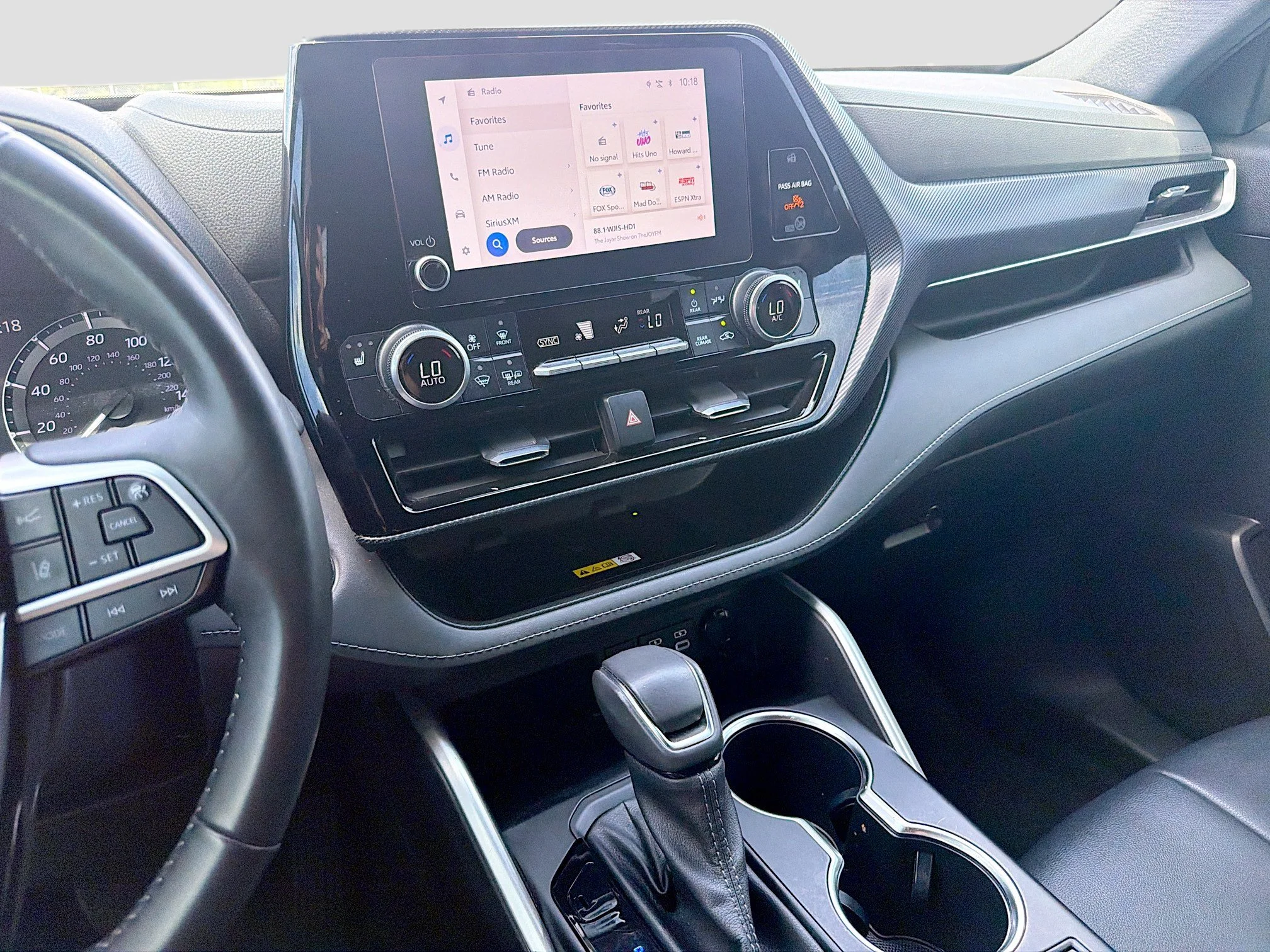 Used 2023 Pearl Toyota XSE image 29