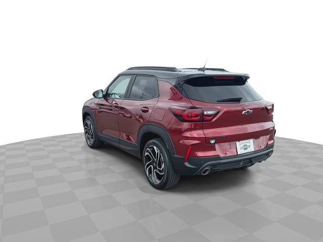 Used 2025 Crimson Metallic Chevrolet RS image 6