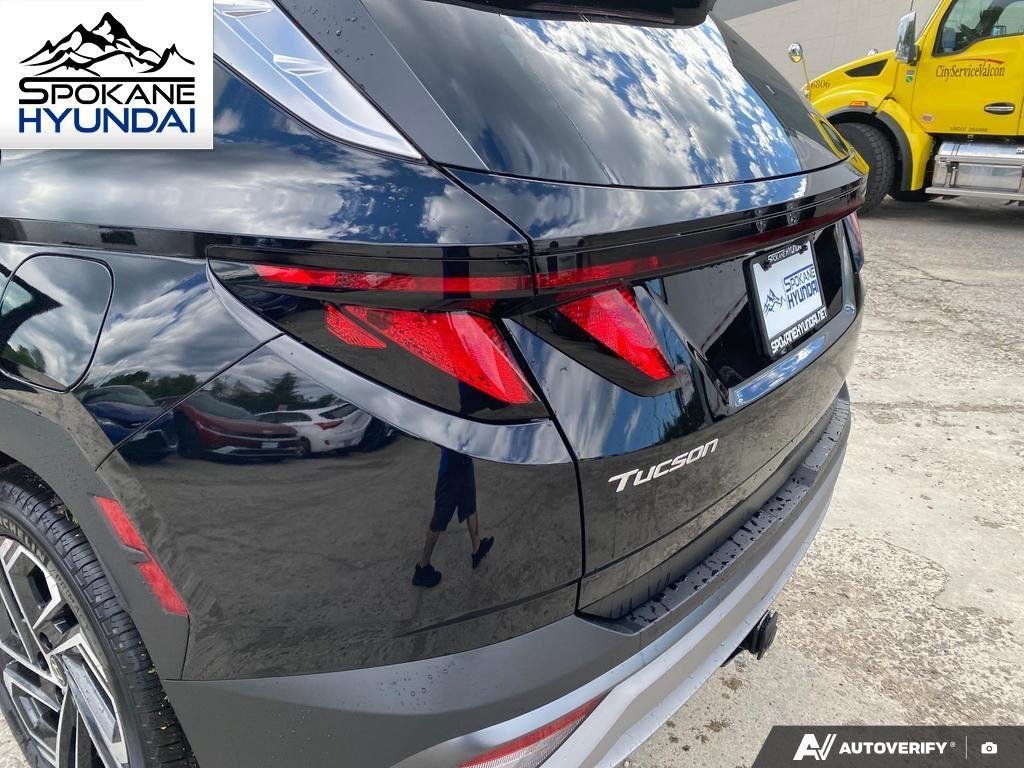 New 2026 PHANTOM BLACK HYUNDAI SEL PLUS image 14