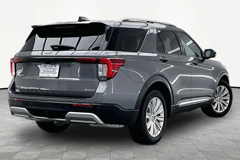 Certified 2025 Ford Explorer Platinum with VIN 1FMUK8HH5SGA00960 for sale in Kansas City