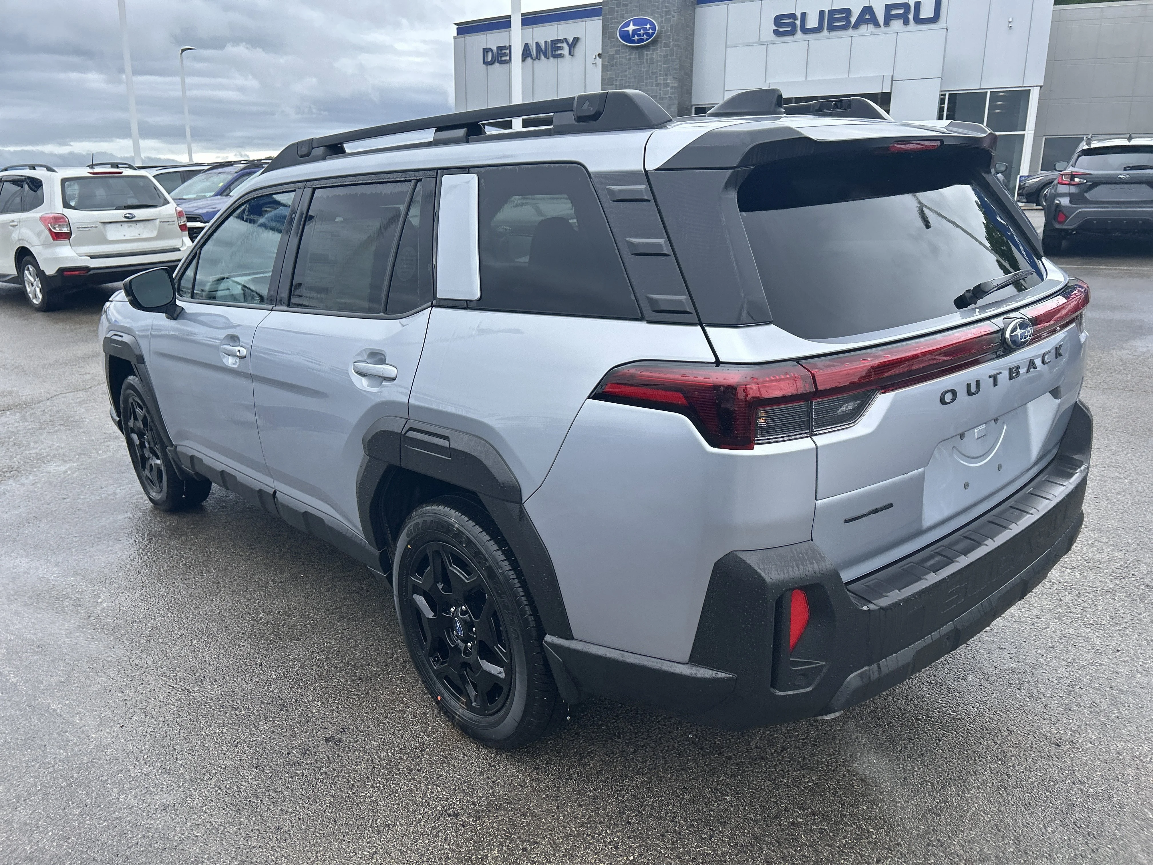 2026 Subaru Outback Limited - Photo 16
