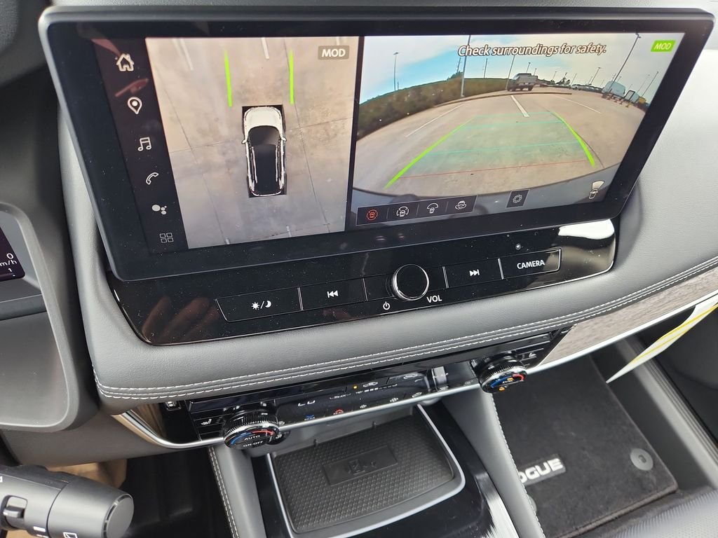 New 2026 Boulder Gray Pearl / Super Black Two-tone Nissan Platinum AWD image 19
