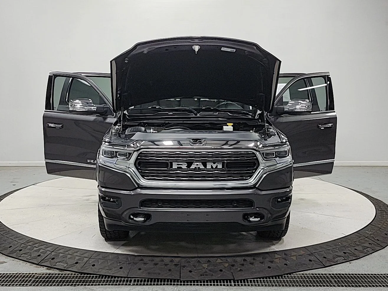 Used 2020 Gray Ram Limited image 11