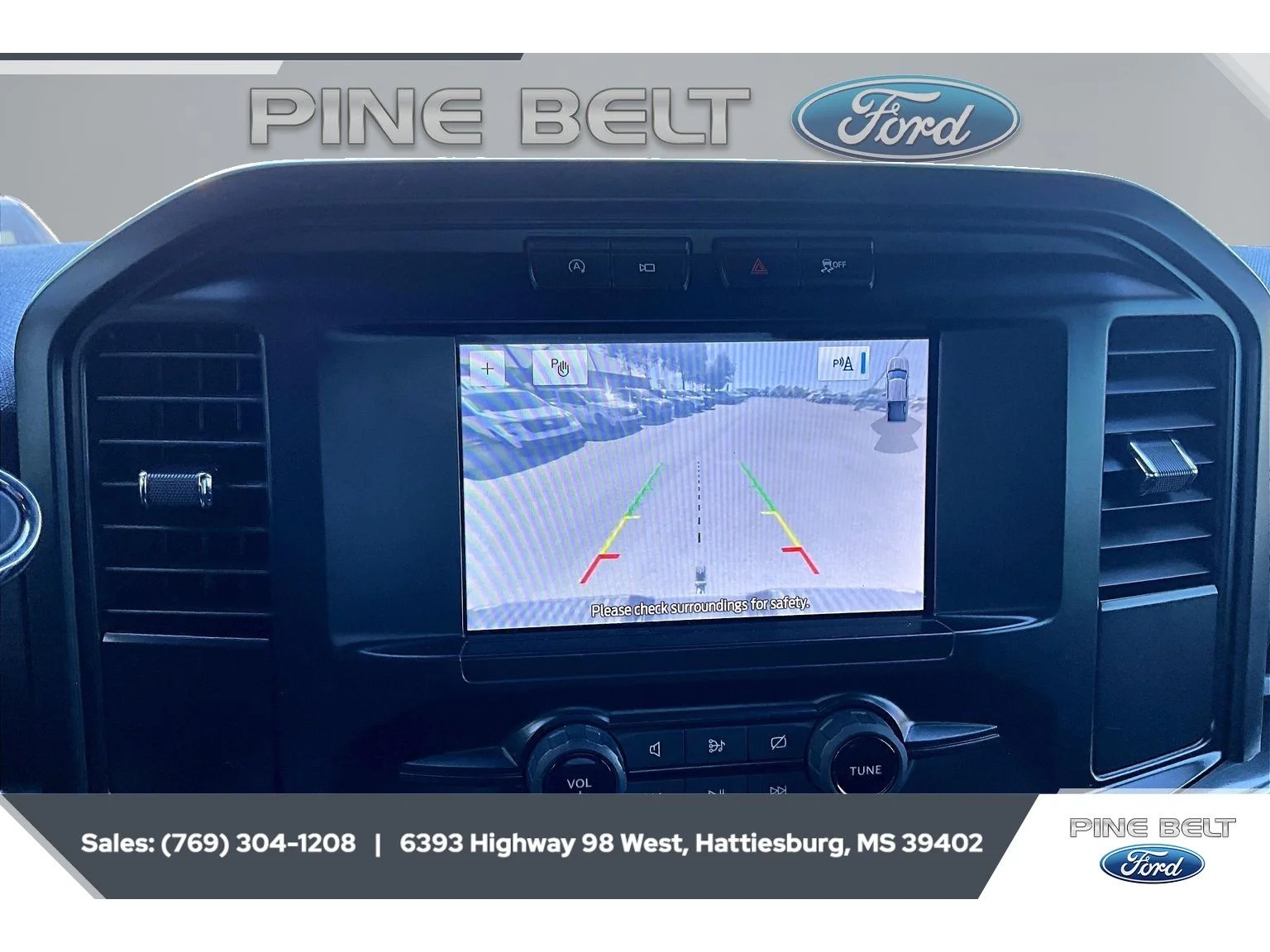 Used 2022 Agate Black Metallic Ford XL image 16
