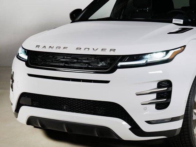 New 2026 Fuji White Land Rover Hoxton Edition image 28