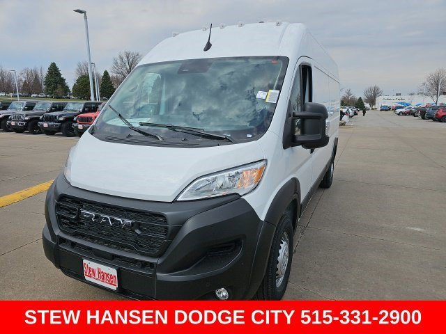 2026 RAM ProMaster Cargo Van Tradesman