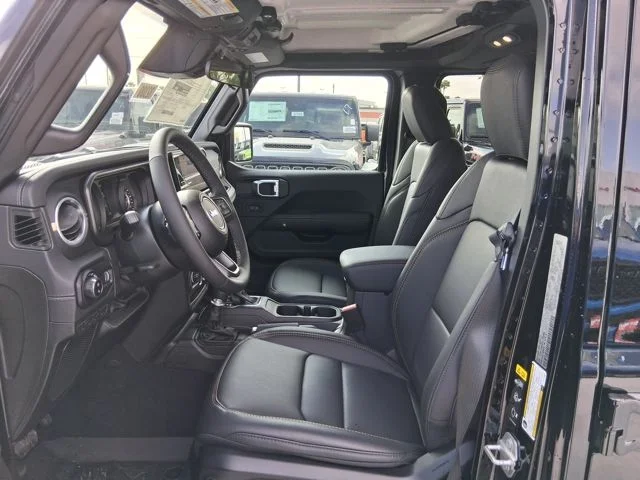 New 2026 Black Clear-Coat Exterior Paint Jeep Sahara image 19