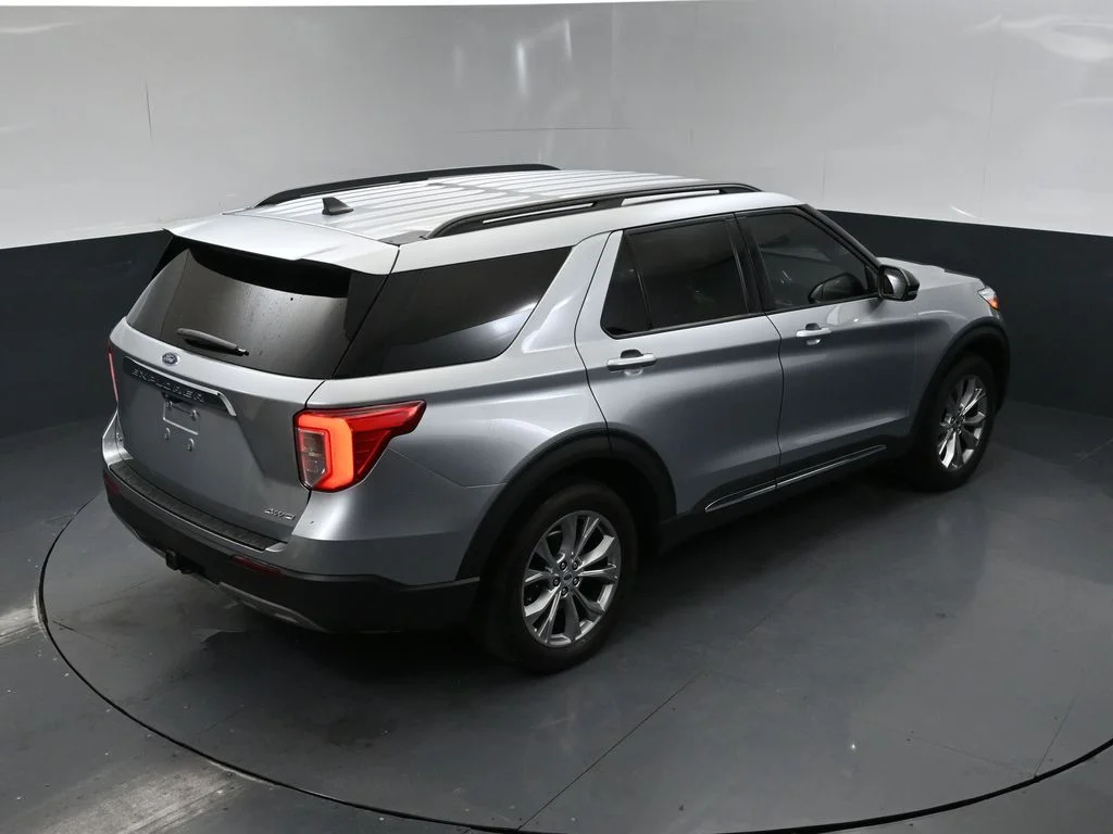 Used 2024 Silver Ford XLT image 41