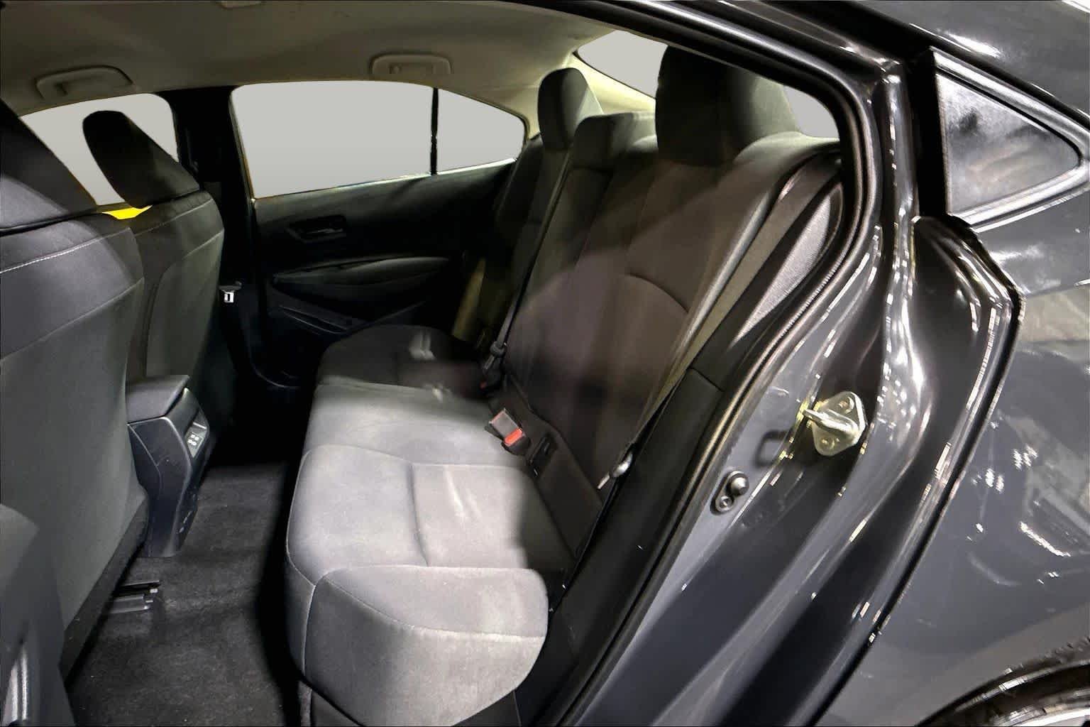 Used 2024 Underground Toyota LE image 19
