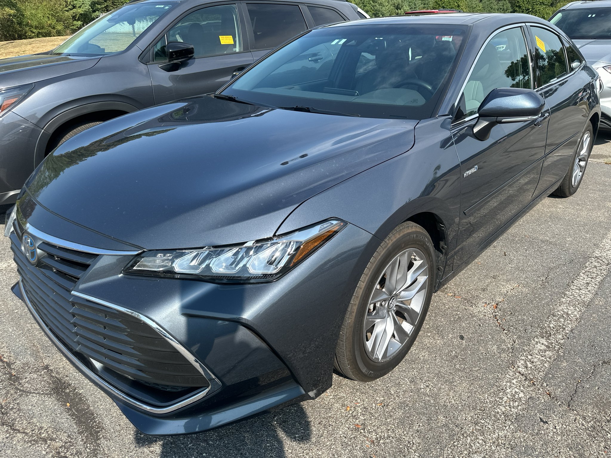 Used 2019 Harbor Gray Metallic Toyota Hybrid XLE image 3