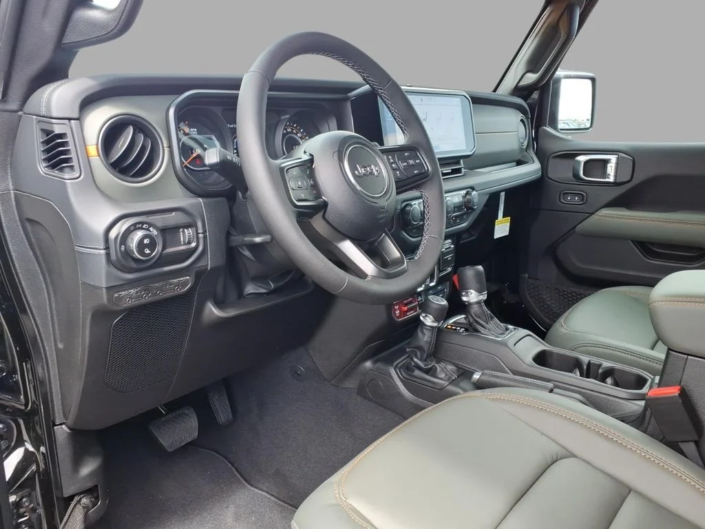 New 2026 Black Clear-Coat Exterior Paint Jeep Mojave X image 12