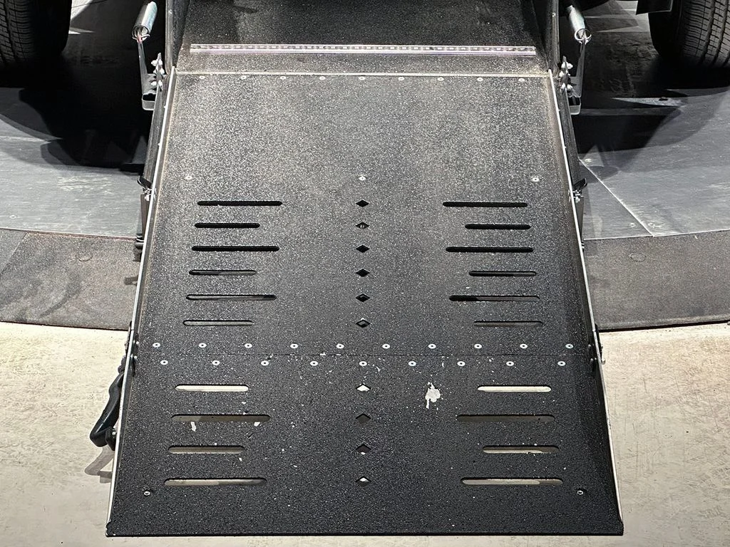 2022 Chrysler Pacifica Touring L - Photo 11