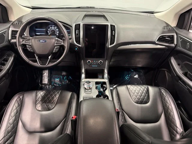 Used 2023 Silver Ford Titanium image 26
