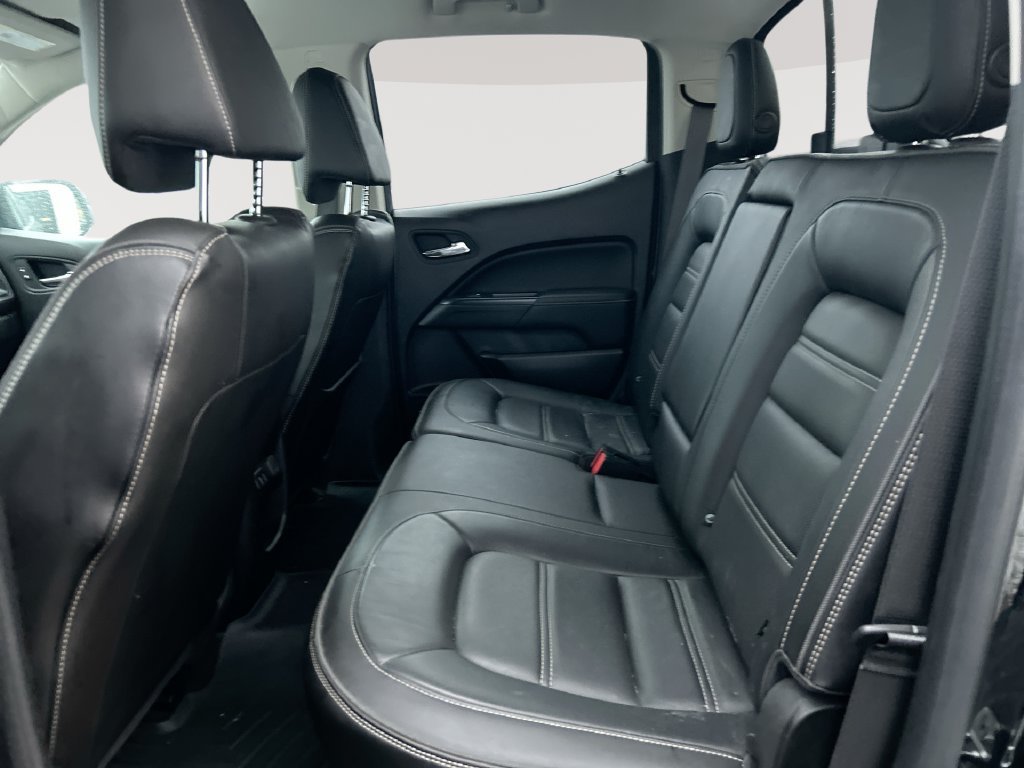 Used 2018 Black GMC Denali image 25