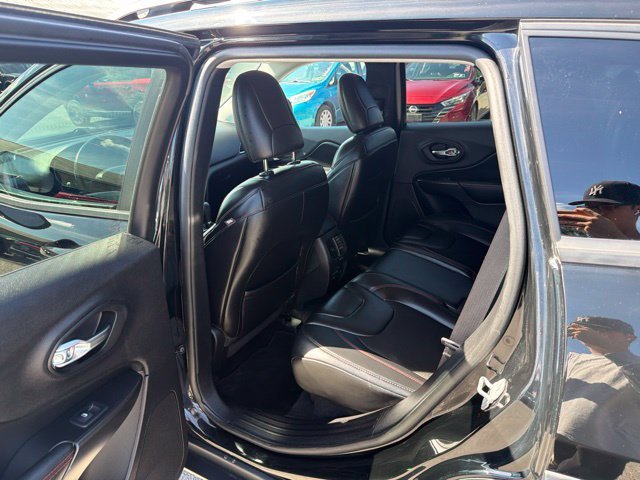 Used 2019 Black Jeep Trailhawk image 46
