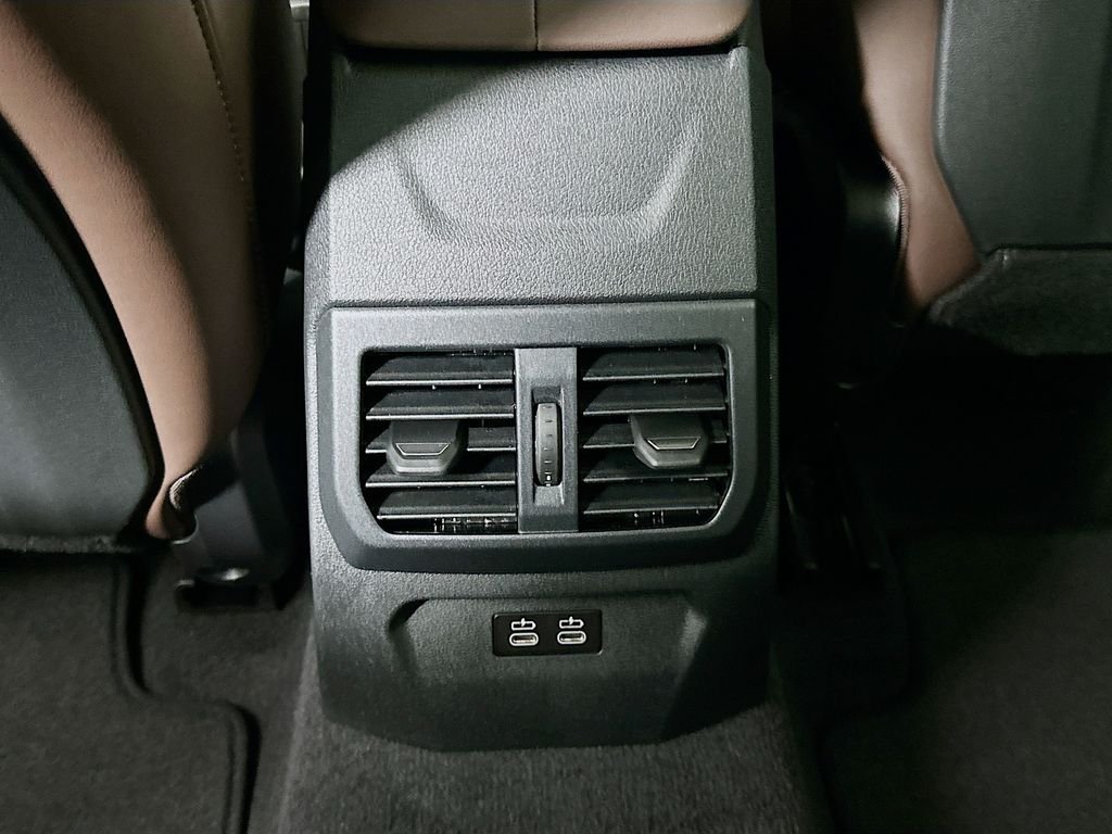 New 2026 Skyscraper Grey Metallic BMW 228 Gran Coupe image 18