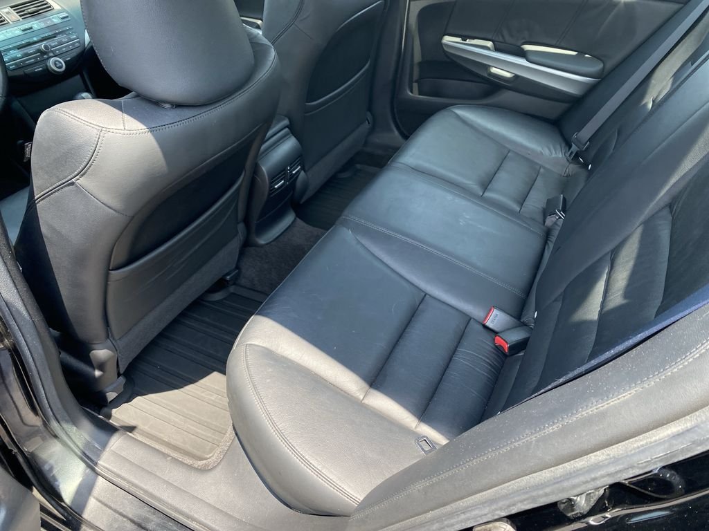 2010 Honda Accord EX-L - Photo 23