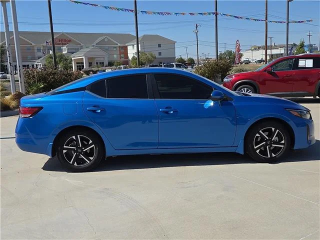 Used 2025 B51 Electric B Nissan SV image 5