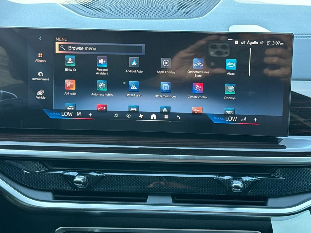 New 2027 White BMW xDrive40i image 22