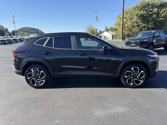 2026 Chevrolet Trax RS - Photo 9